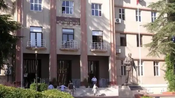 Aydın Valiliği’nden ‘domuz eti ile kavurma ikramı’ iddialarına ilişkin açıklama!