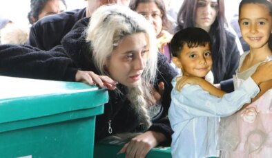 Babalarının öldürdüğü iki kardeşe acı veda: ‘Onları kimseye bırakmam’