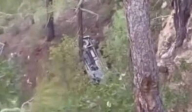 Babasından izinsiz aldığı otomobille şarampole yuvarlanan 15 yaşındaki çocuk öldü