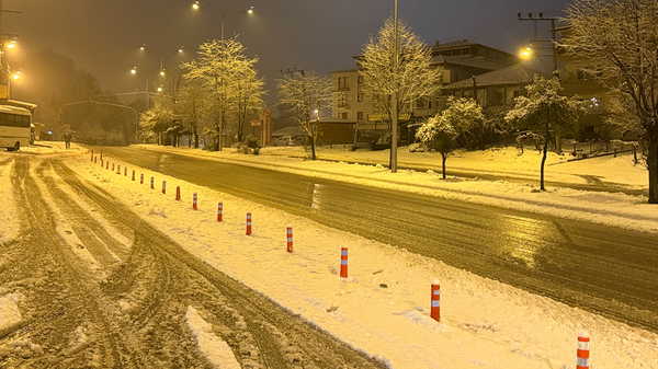 Bartın’da kar yağışı: 65 köy yolu ulaşıma kapandı
