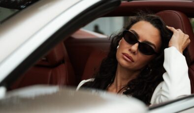 Birce Akalay ve Hakan Kurtaş’tan yeni aşk karesi