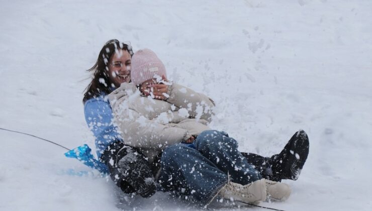 Çamlıhemşin’deki Kış Festivali Ayder Yaylası’nı canlandırdı