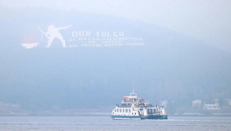 Çanakkale Boğazı transit gemi geçişlerine kapatıldı: Feribot seferleri iptal edildi