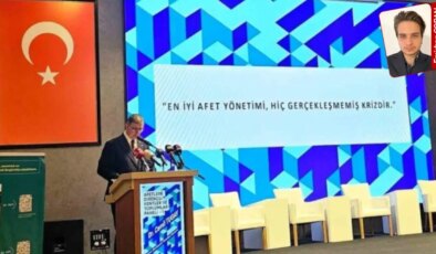 Çankaya’da kentlerin afet direncine yönelik panel düzenlendi: ‘Kağıt üzerinde kalan şehir planlamasının sonuçları ağır oldu’