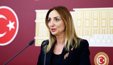 CHP’li Aylin Nazlıaka ‘İBB kreşinde şiddet’ iddialarına ilişkin konuştu: ‘Olay öğretmenin fark etmesiyle ortaya çıktı, ilgili personel görevden uzaklaştırıldı’