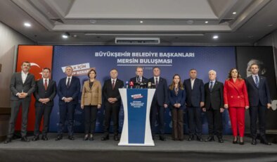 CHP’li büyükşehir belediye başkanlarından ortak açıklama: ‘Özgür Özel liderliğinde, partimizi iktidara getireceğiz’