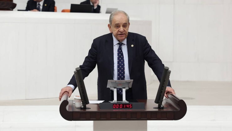 CHP’li Nalbantoğlu’ndan, İzmir’de tamamlanamayan kamu yatırımlarına tepki: ‘Hem maliyet artıyor, hem vatandaş çile çekiyor’