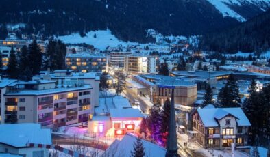Davos’ta yangın ihbarı: Bölge tahliye edildi