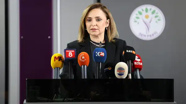 DEM Parti Sözcüsü Doğan’dan çağrı: ‘Acilen Mürşitpınar Sınır Kapısı açılmalı’