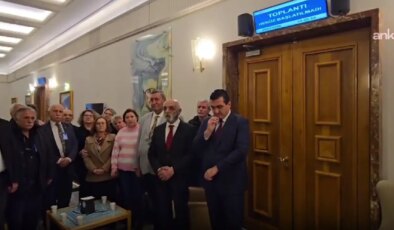 Devrimci Emekliler Sendikası’ndan CHP’nin ‘Meclis’i nöbeti eylemine destek