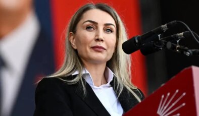Dilek İmamoğlu’ndan demokrasi ve adalet vurgusu: Sandığı işaret etti!