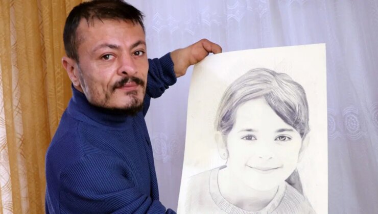 Dirsekleriyle çizdiği resimlerle hayata tutundu, siparişlere yetişemiyor