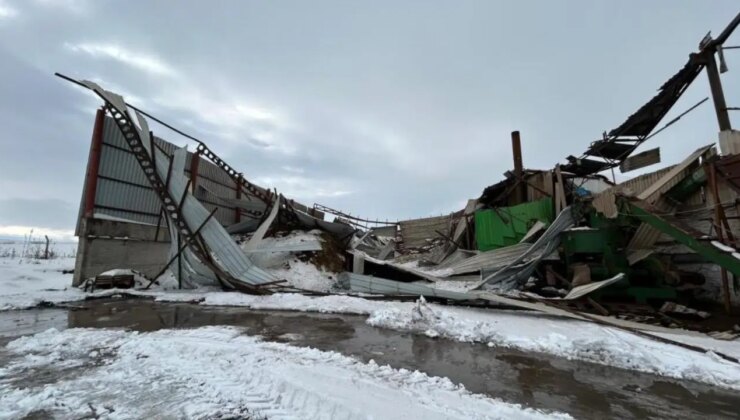 Diyarbakır kara teslim: 12 fabrikanın çatısı çöktü!
