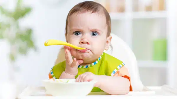 Dünyaca ünlü firmadan geri çağırma kararı: Bebek mamasında toksin şüphesi