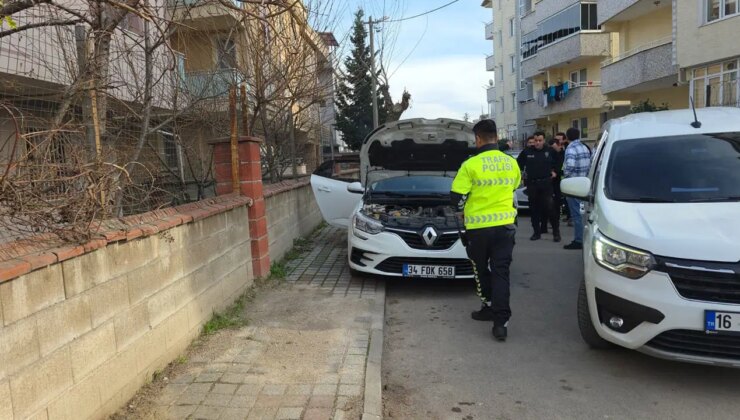 ‘Dur’ ihtarına uymayan çakarlı araç sürücüsüne para cezası