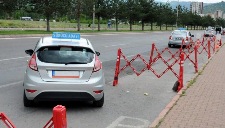 Ehliyet alacaklar dikkat… Direksiyon sınavlarında kritik değişiklik!