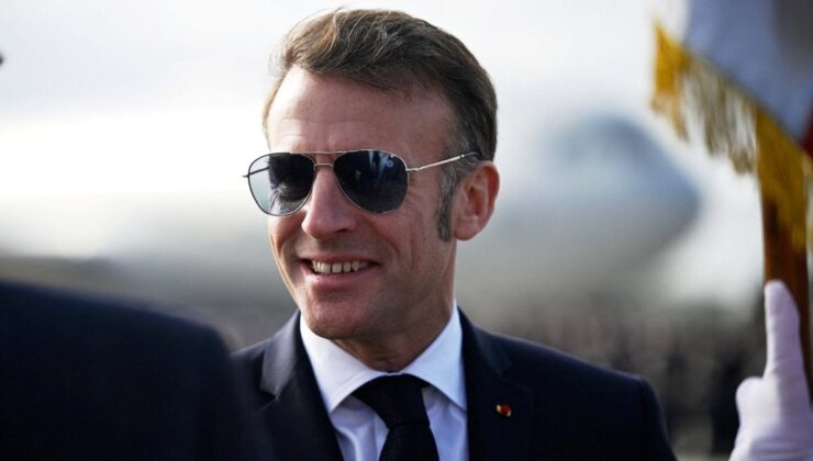Emmanuel Macron toplantıya güneş gözlüğüyle damga vurdu