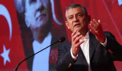 En düşük emekli aylığı belli olmuştu: Özgür Özel’den ilk tepki!