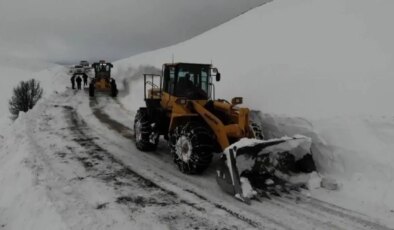 Erzincan’da 328 köy yolu ulaşıma kapandı