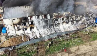 Esenyurt’ta işçilerin kaldığı büyük konteyner alev alev yandı