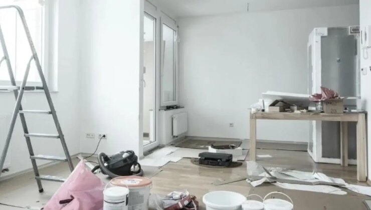 Ev tadilati vaadiyle 2,5 milyon liralik dolandiriciliga 2 tutuklama