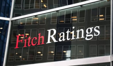Fitch Türkiye’nin kredi notu görünümünü pozitife çevirdi
