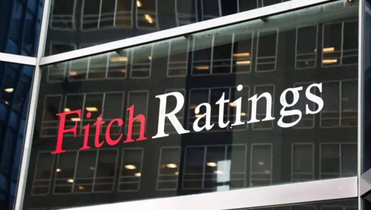 Fitch Türkiye’nin kredi notu görünümünü pozitife çevirdi