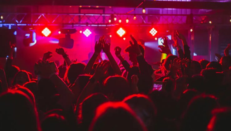 Garsonlar artık sadece sipariş almıyor… İstanbul gece hayatında yeni dönem: ‘Çöpler kontrol ediliyor, kameralar inceleniyor’