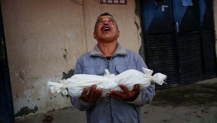 Gazze’de 7 günlük bebek soğuktan hayatını kaybetti