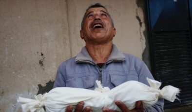 Gazze’de acı tablo: Soğuk hava 21 can aldı
