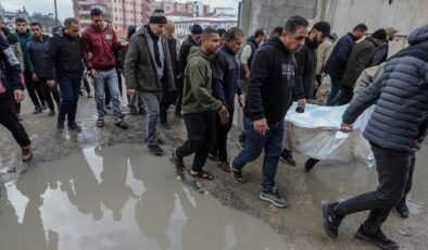 Gazze’de can kaybı 71 bin 439’a yükseldi