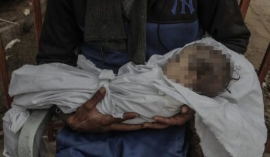 Gazze’de dondurucu soğuklar, bir bebeği daha hayattan kopardı