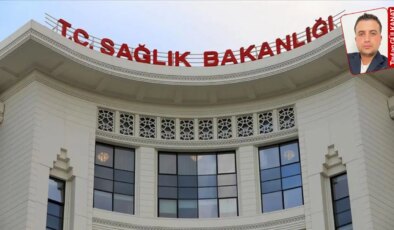 Hastanelerde tehlike sınıfı tartışması: Sağlık Bakanlığı, çalışanın yaptığı işi çok tehlikeli bulmuyor