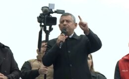 Hatay’da ‘Millet İradesine Sahip Çıkıyor’ mitingi… Özgür Özel: ‘Bir daha bırakmamak üzere Hatay’a sarılmaya geliyoruz’