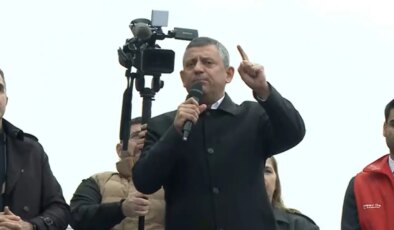 Hatay’da ‘Millet İradesine Sahip Çıkıyor’ mitingi… Özgür Özel: ‘Bir daha bırakmamak üzere Hatay’a sarılmaya geliyoruz’