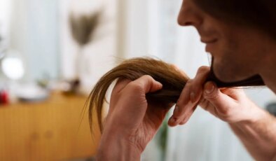 Her gün yapıyoruz: Saçı yıpratan masum alışkanlıklar