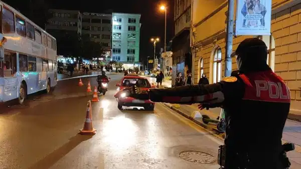 ‘Huzur İstanbul’ uygulamasında 1102 kişi gözaltına alındı!