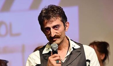 İcralık olmuştu! Oyuncu Metin Keçeci galada görüntülendi