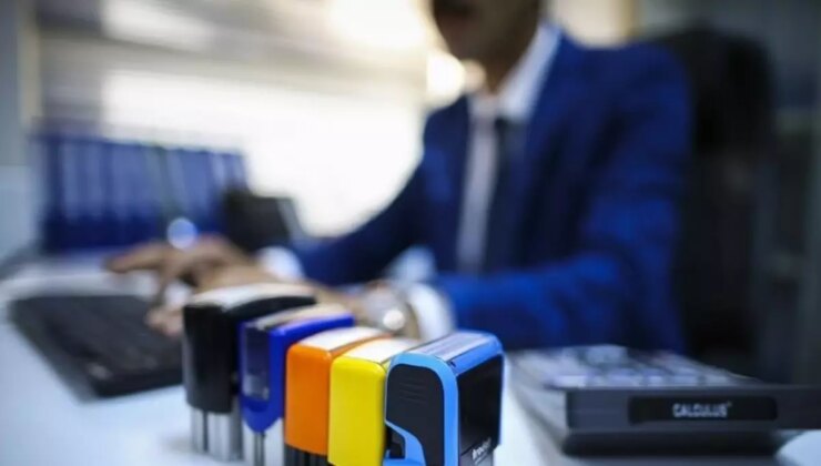 İdari izin ne demek, kimler idari izinli sayılır 2026? Özel sektör idari izinli sayılır mı, idari izin maaştan kesilir mi, yıllık izinden düşer mi?