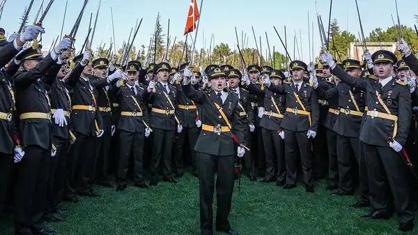 İhraç edilen bir teğmen hakkında daha karar açıklandı: Teğmen Fatih Kaya’nın ihracı ve disiplin cezası iptal edildi!