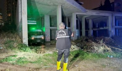 İkinci kattan bodruma düştü: Cesedini sualtı polisleri çıkardı