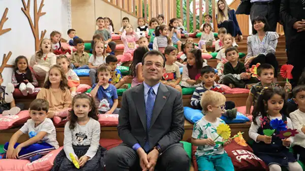İmamoğlu: ‘Kreş bağışları rüşvet sayıldı, bu yalanlar yüzünden tutsağız’