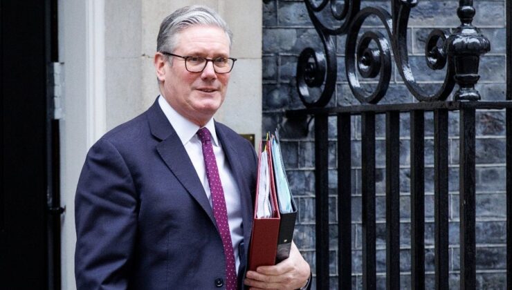 İngiltere Başbakanı Starmer: ABD’nin Venezuela müdahalesine üzülmedik