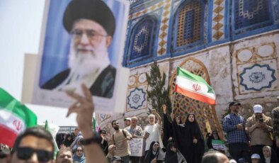 İran’da protestolar sürerken üç günlük ulusal yas kararı