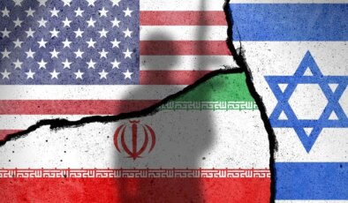 İran’da rejime yönelik protestolar sürerken ABD ve İsrail’in askeri müdahale ihtimalini değerlendiren Arif Keskin ‘İran’ın üstünü çizmişler gibi’ dedi