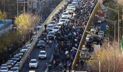 İran’daki protestolarda 2 kişi hayatını kaybetti