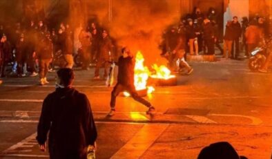 İran’daki protestolarda can kaybı 2 bin 677’ye yükseldi