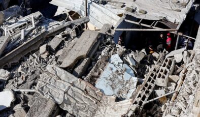 İsrail, ateşkese rağmen Gazze’de bir noktayı bombaladığını açıkladı