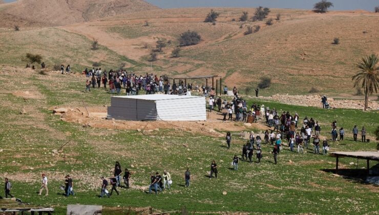 İsrail, Batı Şeria’da Filistinlilere ait 700 dönüm araziye el koydu