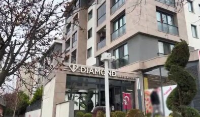 İstanbul’da bir siteye silahlı saldırı düzenlendi: Dehşet anları kameralara yansıdı!